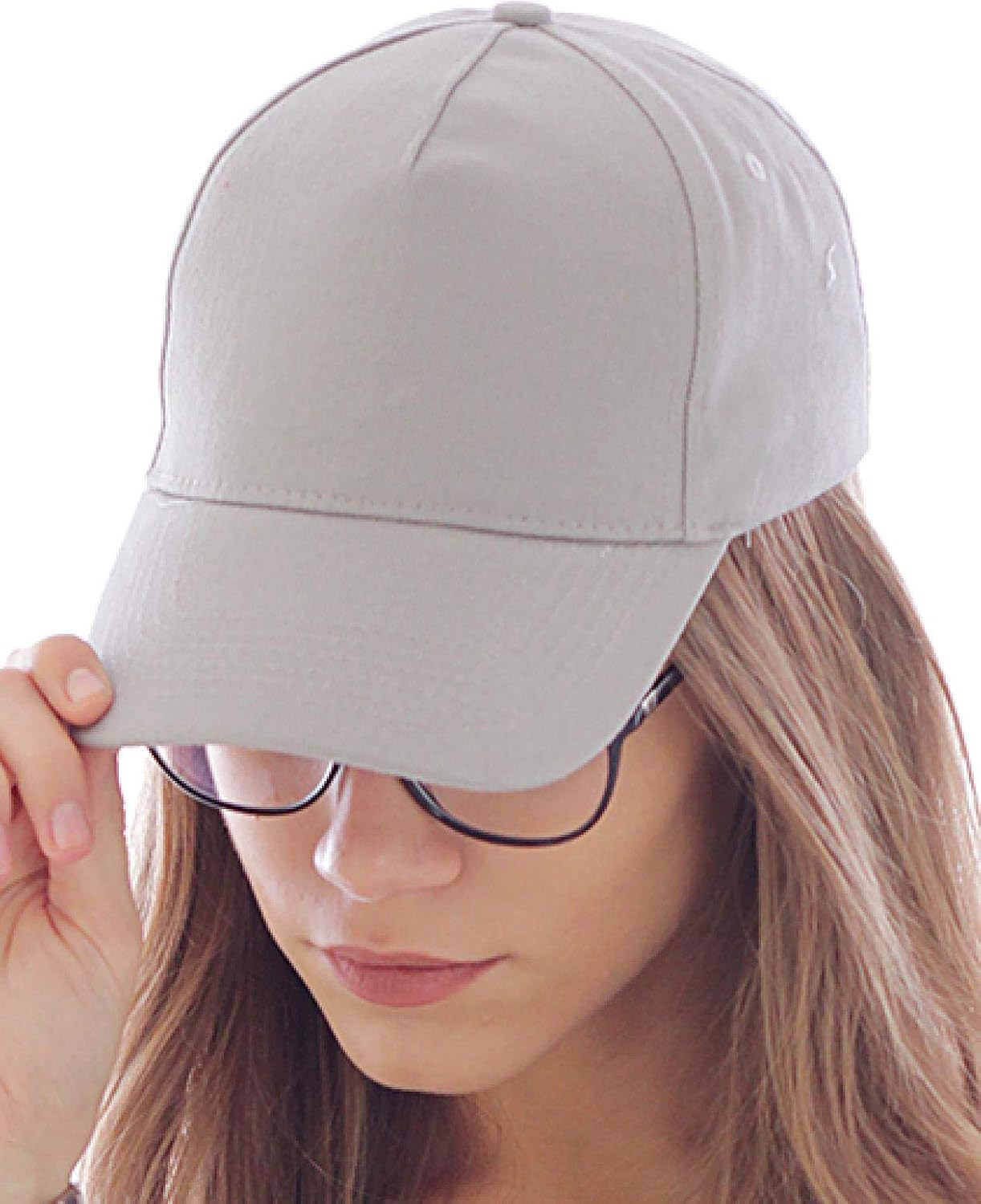 Casquette Grise Mixte – Style et Confort au Quotidien !